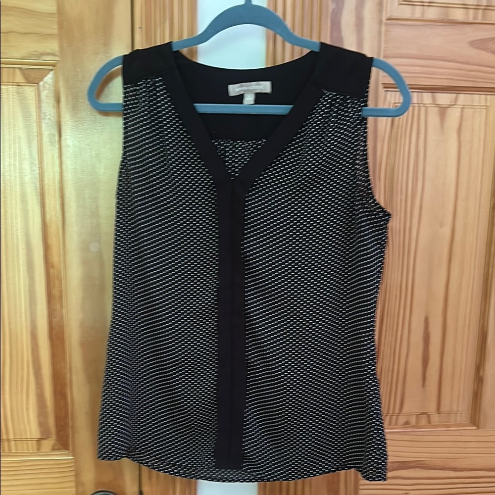 Banana Republic Black and White V-Neck Blouse